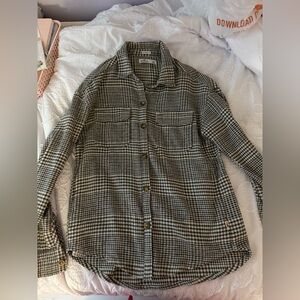 Hollister Black and White boyfriend size Jacket
